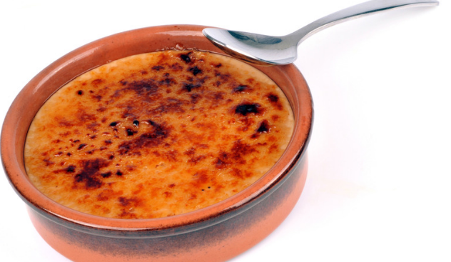 Creme Brulee Light and Ramekins