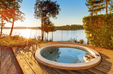 Caravan with Hot Tub