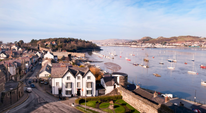 holiday cottages conwy