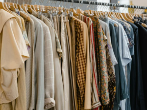 how to start a clothing business with buying wholesale