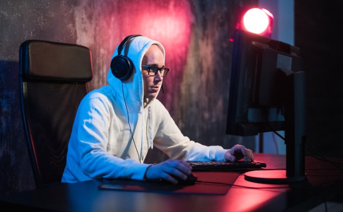 Gaming Desks - Top 10 Gaming Desks to buy in UK