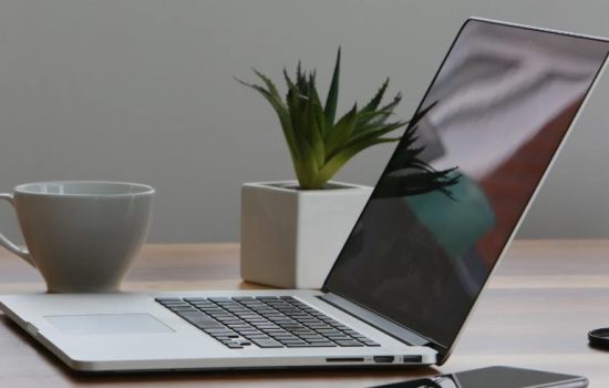 Where to Find Reliable Laptops with Extended Battery Life