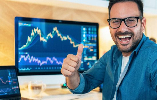 difference between trading yourself and attending courses