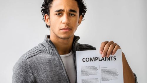 Are There Common Complaints Regarding Mail from PO Box 6887