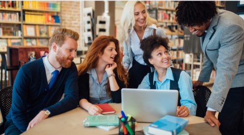 How Does 5Stars Stocks.com Guide Beginners to Start Investing