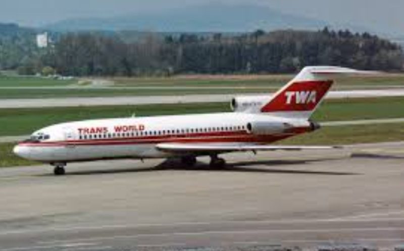 when did twa go out of business