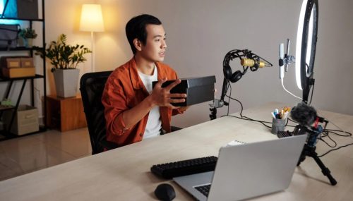 How Does TechInsiderz.com Review the Latest Gadgets and Smart Devices