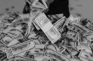 who inherited mohamed al-fayed money