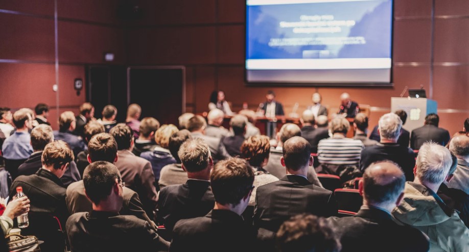 how uk businesses maximise trade show roi