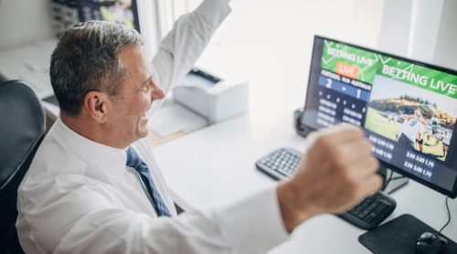 Benefits of Data-driven Betting