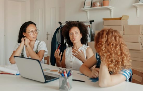 Essential Support Services for Entrepreneurs Growing Their US Business