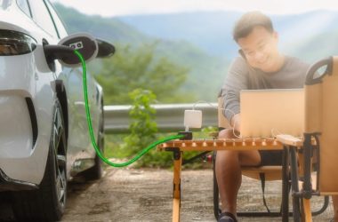 advantages of using tesla v2l adapter