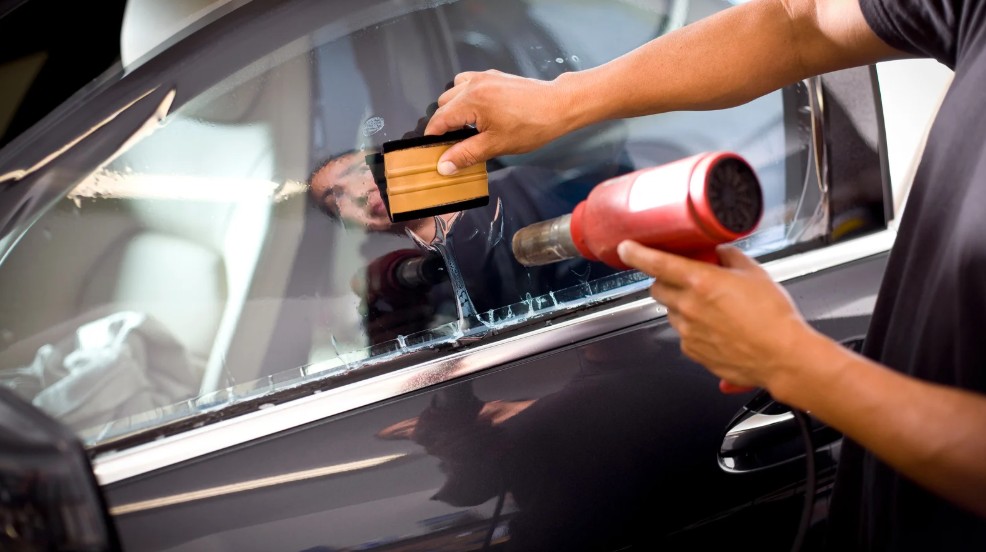 hidden benefits of car window tinting in uae