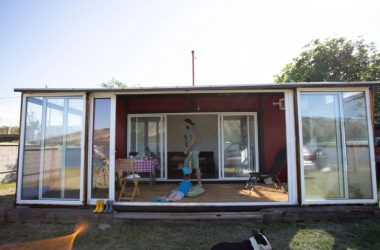 pros and cons of living in shipping container home