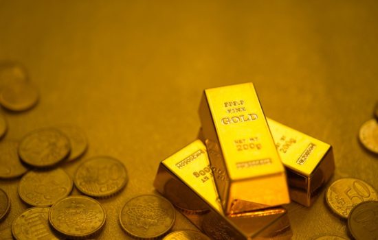 role of gold coins and gold bars in investment portfolio