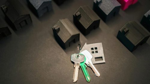 how to buy real estate franchise