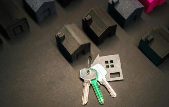 how to buy real estate franchise