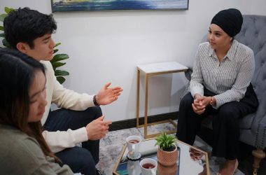 how to manage and resolve customer complaints