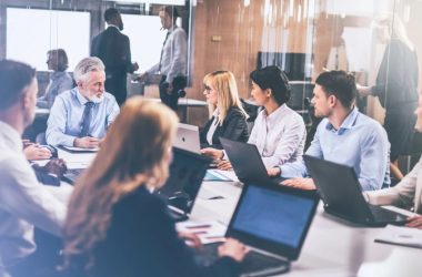 how to select a uk it company