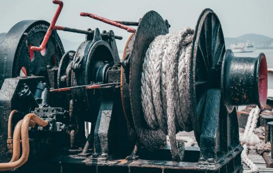 Top Benefits of Electric Winches for Construction, Marine and Off-Road Use