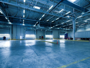 Benefits of using mobile scissor lift tables in warehouses